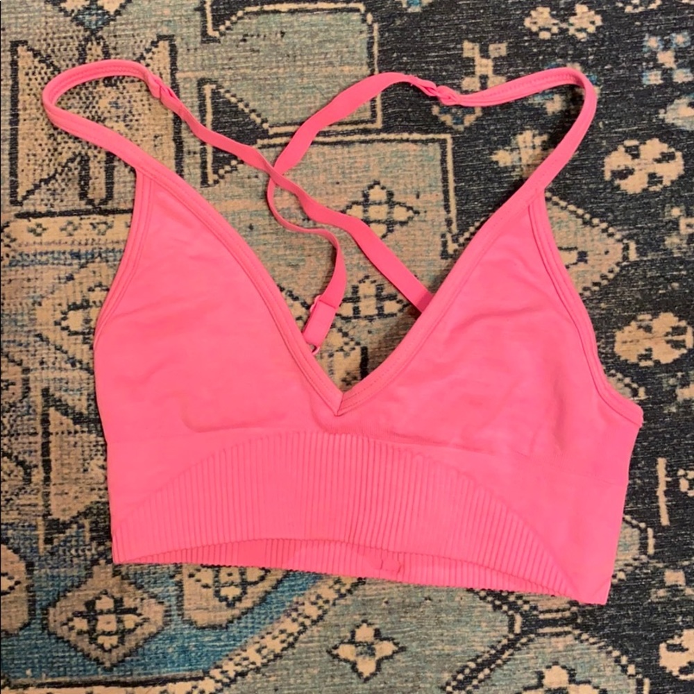 Lululemon sports bar